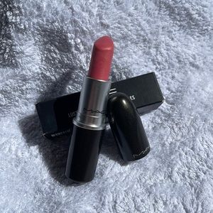 MAC lipstick #Giddy
